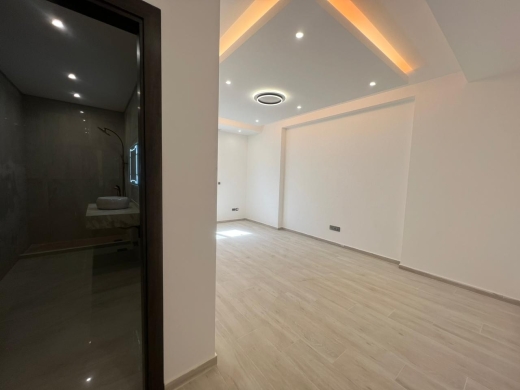 Wonderful duplex for Sale in Adma with A Garden, Terrace and a Beautiful view. — 4