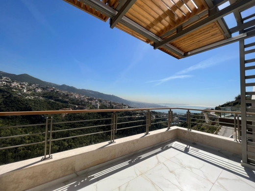 Wonderful duplex for Sale in Adma with A Garden, Terrace and a Beautiful view.