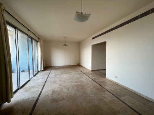Spacious Apartment for Sale in Achrafieh, Sassine — 2