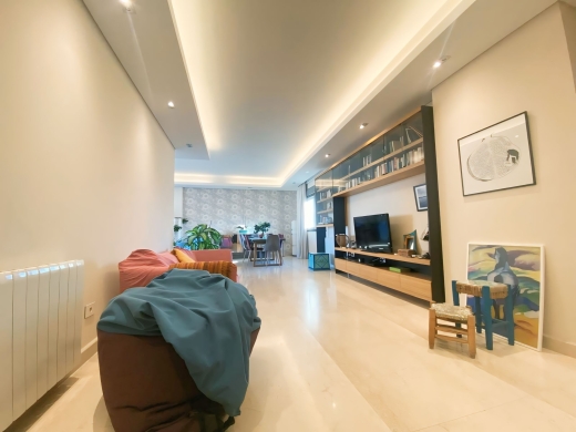 Unfurnished 3-Bedroom Apartment For Sale in Achrafieh, Geitawi — 3