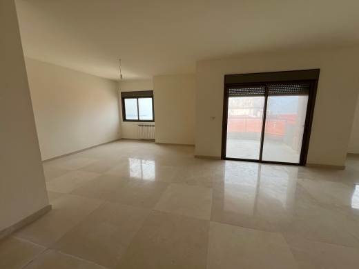 3-Bedroom Apartment With A Lovely Seaview For Rent in Kfarhbeib — 2