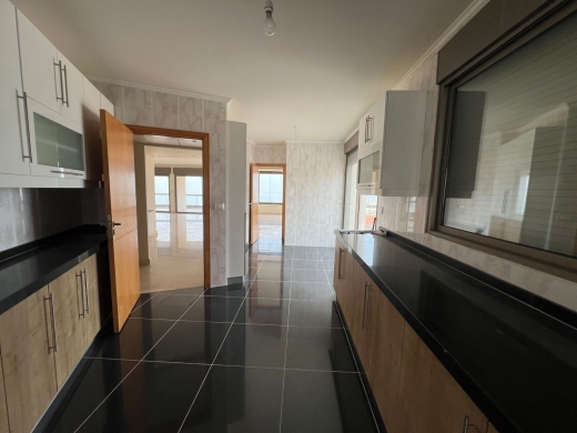 Spacious 500 SQM Apartment With A Beautiful View For Sale in Kfarhbeib — 5