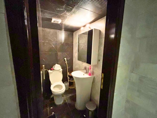 3-Bedroom Furnished Apartment For Sale in Furn El Chebbak — 8