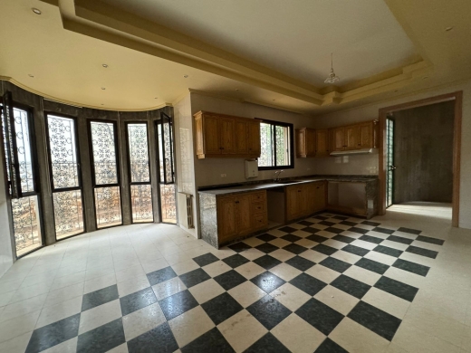 Spacious Villa With Terrace For Sale In Monteverde — 21