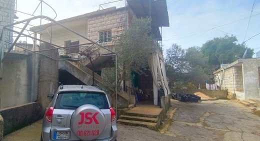Land With Old House For Sale in Achkout