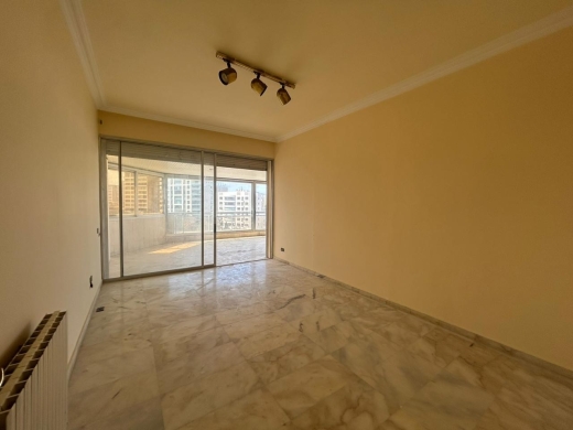 Spacious Apartment with City View For Sale in Koraytem — 11