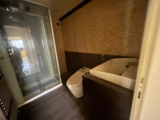 Spacious Apartment with City View For Sale in Koraytem — 13