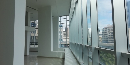 Showroom For Sale In A Prime Location In Sin El Fil — 2
