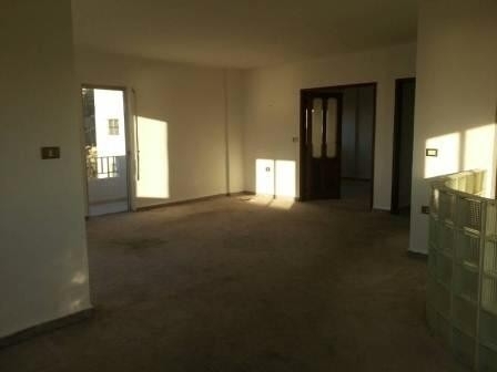 Spacious Apartment for Sale in An Old Building in Blat, Jbeil — 8