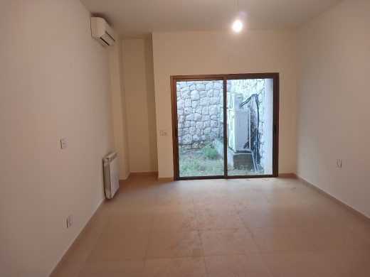 Spacious Apartment With Garden for Sale in Monteverde — 9
