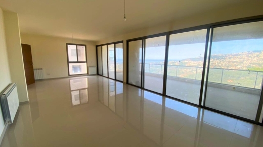 Spacious Apartment with a Beautiful View For Sale in Qornet El Hamra