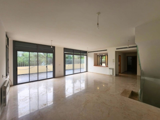 Luxurious Decorated Triplex For Sale in Yarzeh