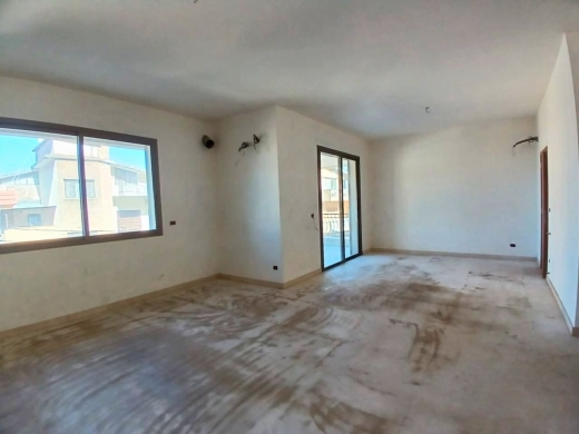 4-Bedroom Apartment With Garden For Sale in Kornet Chehwan
