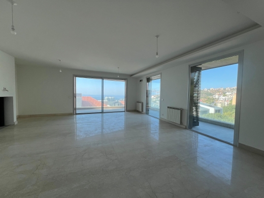 High-End 300 SQM Apartment For Sale in Kfarhbeib