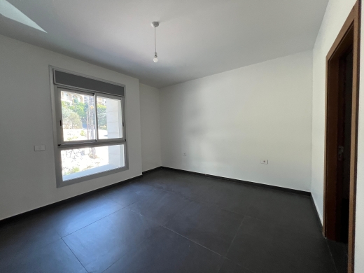 High-End 300 SQM Apartment For Sale in Kfarhbeib — 6