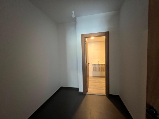 High-End 300 SQM Apartment For Sale in Kfarhbeib — 12