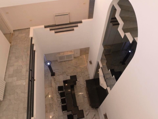 Luxurious Villa With Gardens & an Amazing View For Sale in Ghazir — 13