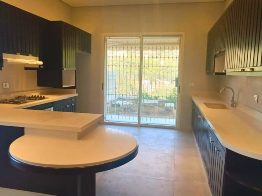 Luxurious Villa With Gardens & an Amazing View For Sale in Ghazir — 9