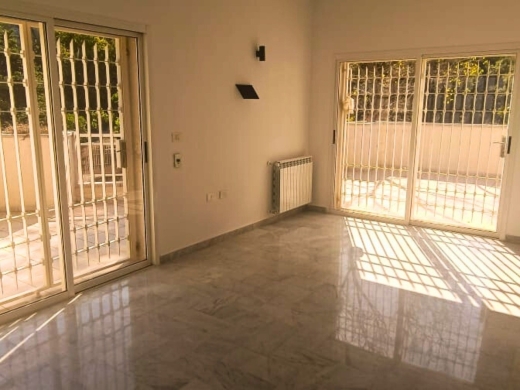 Luxurious Villa With Gardens & an Amazing View For Sale in Ghazir — 11
