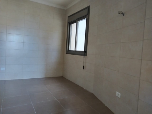 Spacious Apartment For Sale in Maaysra With 70 sqm Garden — 2