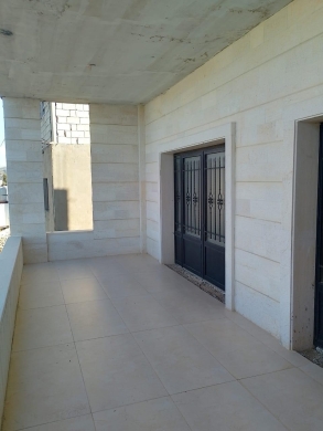 A 900 SQM Land for Sale In Mreijat — 4