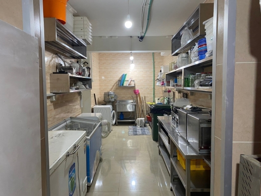 Fully Equipped Central Kitchen for Sale in Furn El Chebbak — 4