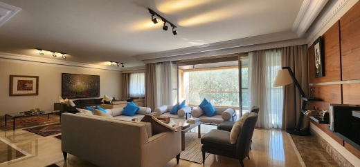 Stunning & Spacious Apartment For Sale in Baabda — 4