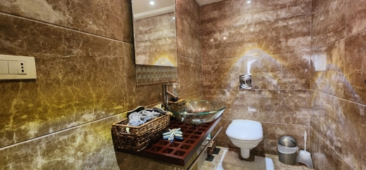 Stunning & Spacious Apartment For Sale in Baabda — 19
