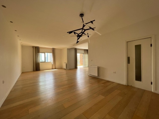 Beautiful apartment for Sale in Achrafieh with Open View