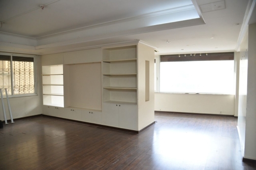 Spacious Apartment for Sale in Hamra — 20