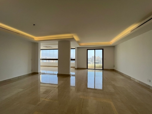 A Perfect Apartment With Open View for Sale in Achrafieh, Lycée — 2