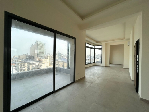 Penthouse with Terraces and Amazing Sea View For Sale in Verdun — 4