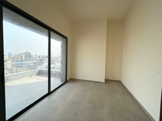 Penthouse with Terraces and Amazing Sea View For Sale in Verdun — 11
