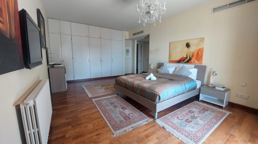 A Spacious Apartment with Amazing Sea View for Sale in Ras Beirut — 12