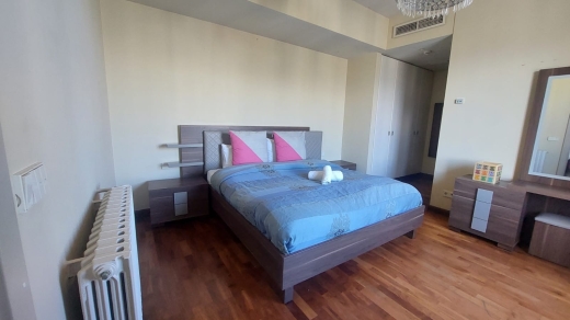 A Spacious Apartment with Amazing Sea View for Sale in Ras Beirut — 9