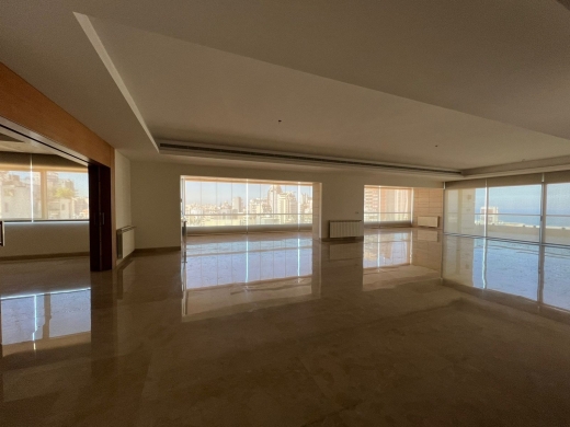 Deluxe Apartment With Terrace for Sale in Achrafieh - Tabaris — 4