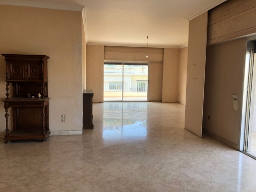 400 SQM Apartment for Sale in Badaro 24-Hour Electricity!
