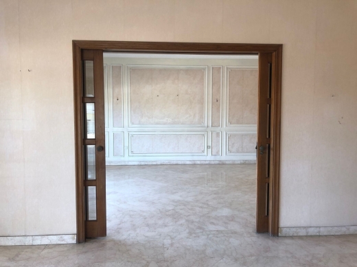 400 SQM Apartment for Sale in Badaro 24-Hour Electricity! — 2