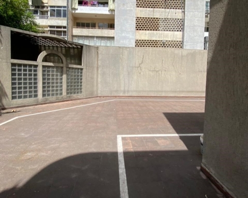 217 SQM Shop with Terrace for Sale In Hamra, Ras Beirut — 7