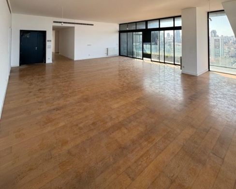 Apartment with Amazing View in a High-Rise Tower for Sale in Achrafieh — 9