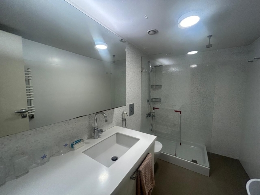 Beautiful Unfurnished 4-Bedroom Apartment for Sale In Jnah — 11