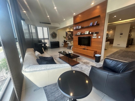 Beautiful Unfurnished 4-Bedroom Apartment for Sale In Jnah — 6
