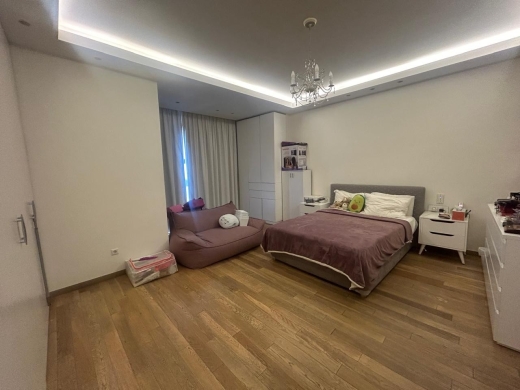 Beautiful Unfurnished 4-Bedroom Apartment for Sale In Jnah — 9