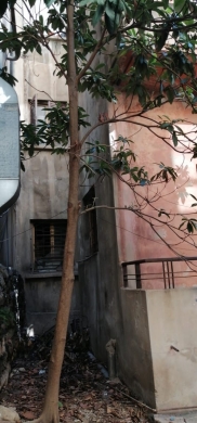 Land with 3-Floor Building for Sale in Achrafieh, Sodeco — 3