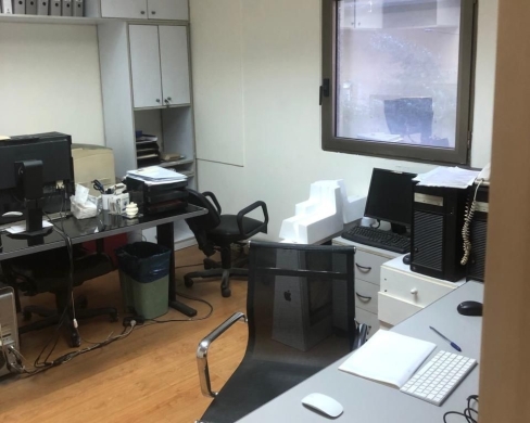 95 SQM Office For Sale in Gemmayzeh, Saifi — 2