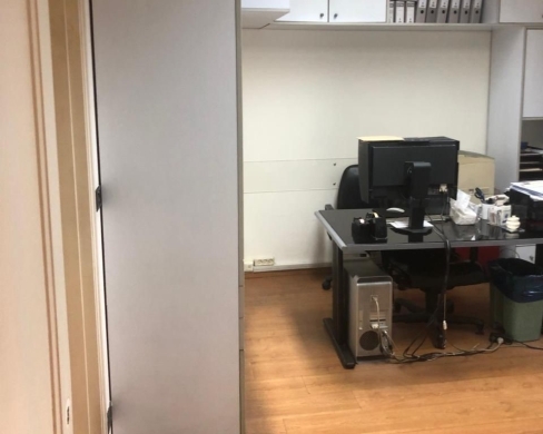 95 SQM Office For Sale in Gemmayzeh, Saifi — 5