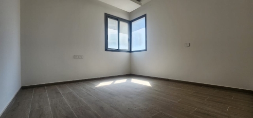 Spacious Apartment For Sale In Badaro — 5