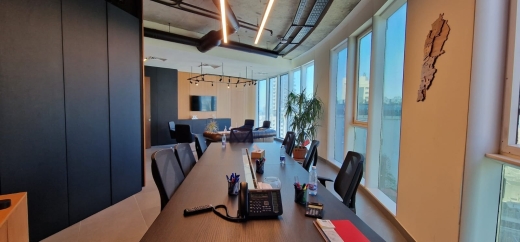 An Amazing Office For Sale in an Iconic Building in Achrafieh — 13
