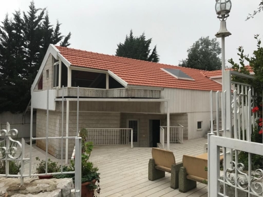 Unique Villa For Sale in Ajaltoun with Panoramic Seaview — 16