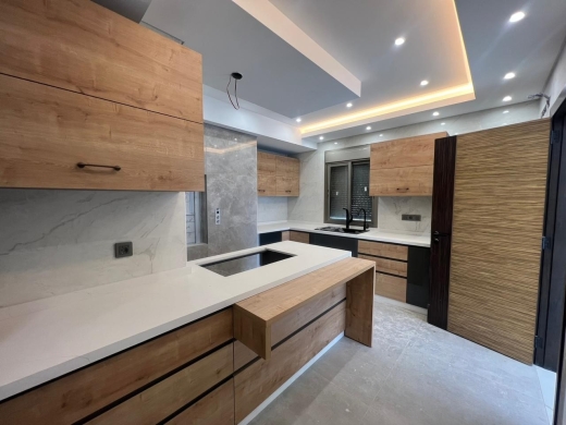A Duplex With A Breathtaking View for Sale In Adma with A Terrace and A Garden — 2